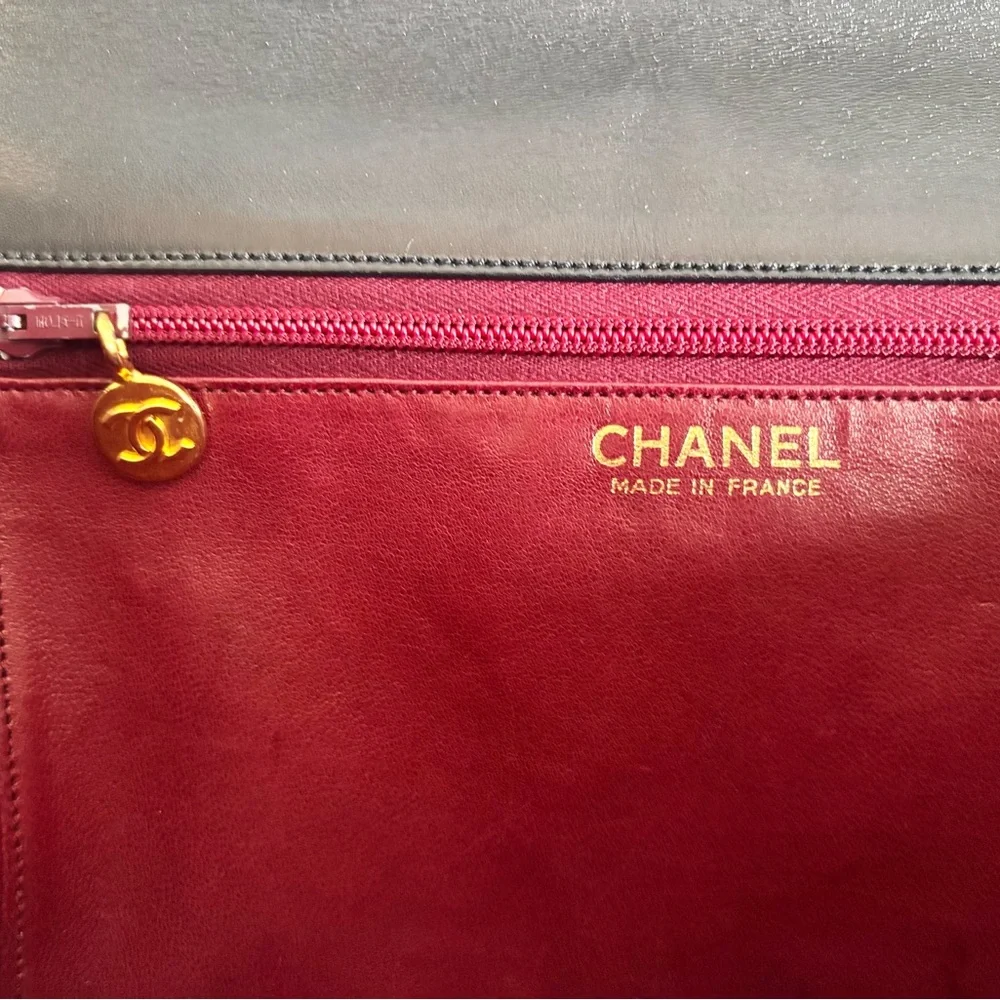 Authentic CHANEL coco mark cotton jersey push lock black leather vintage clutch
